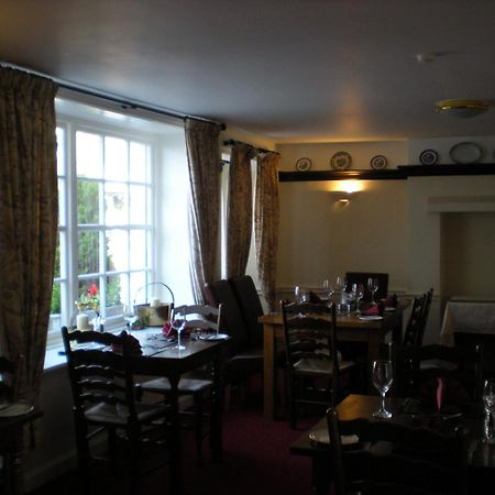 קוניסטון The Black Bull Inn And Hotel מראה חיצוני תמונה
